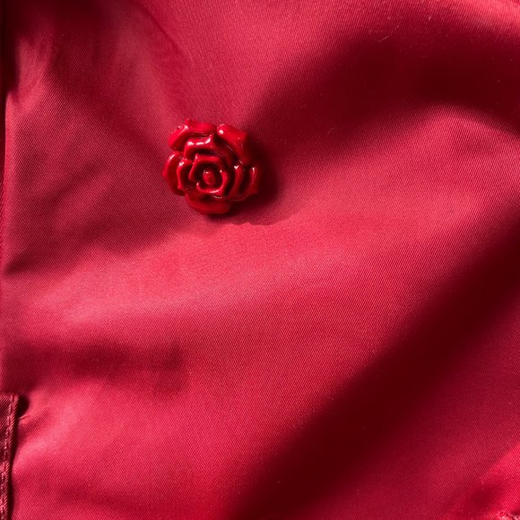 womens red Ambition windbreaker/raincoat size medium - Picture 5 of 6